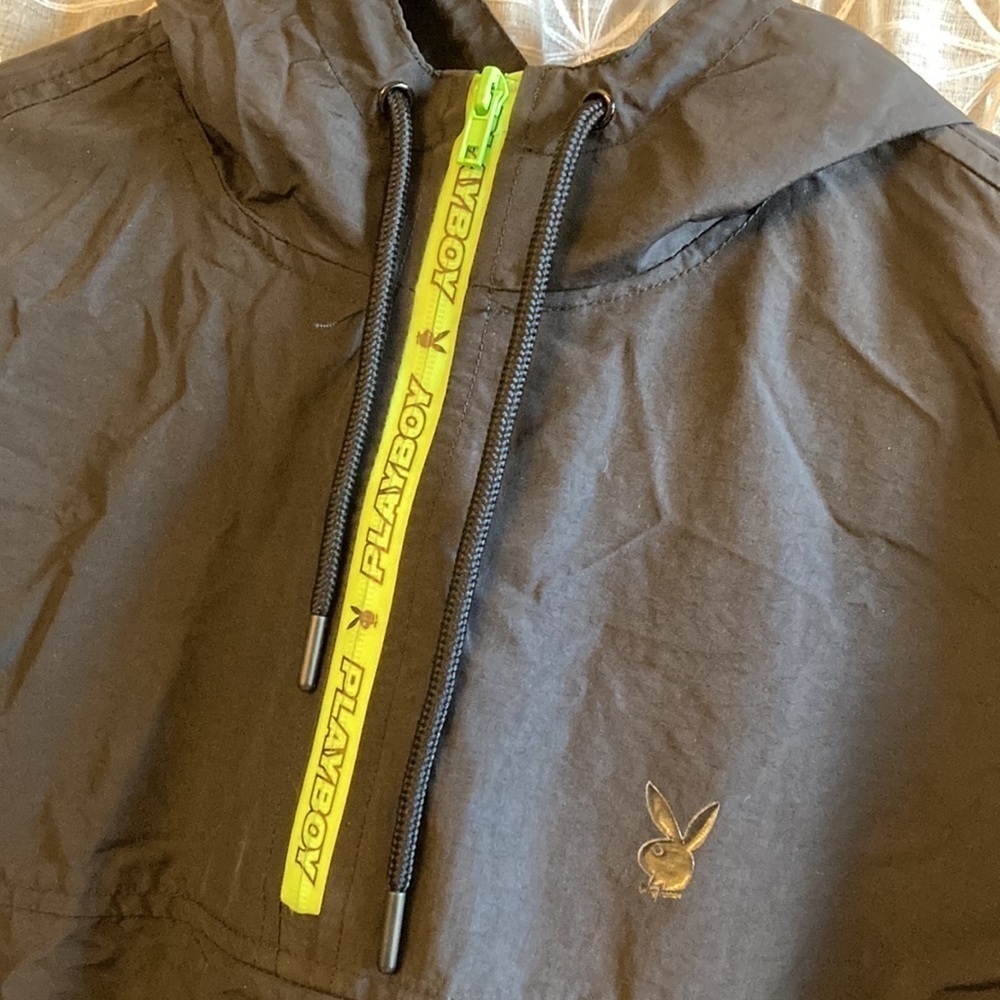 Playboy windbreaker - Picture 2 of 16